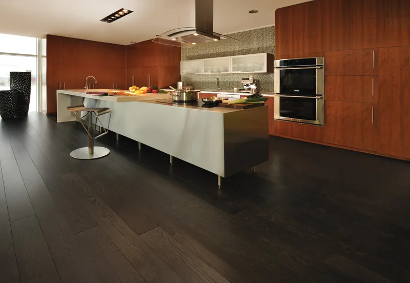 Choosing Cabinet Colors That Stand the Test of Time — and the Housing Market